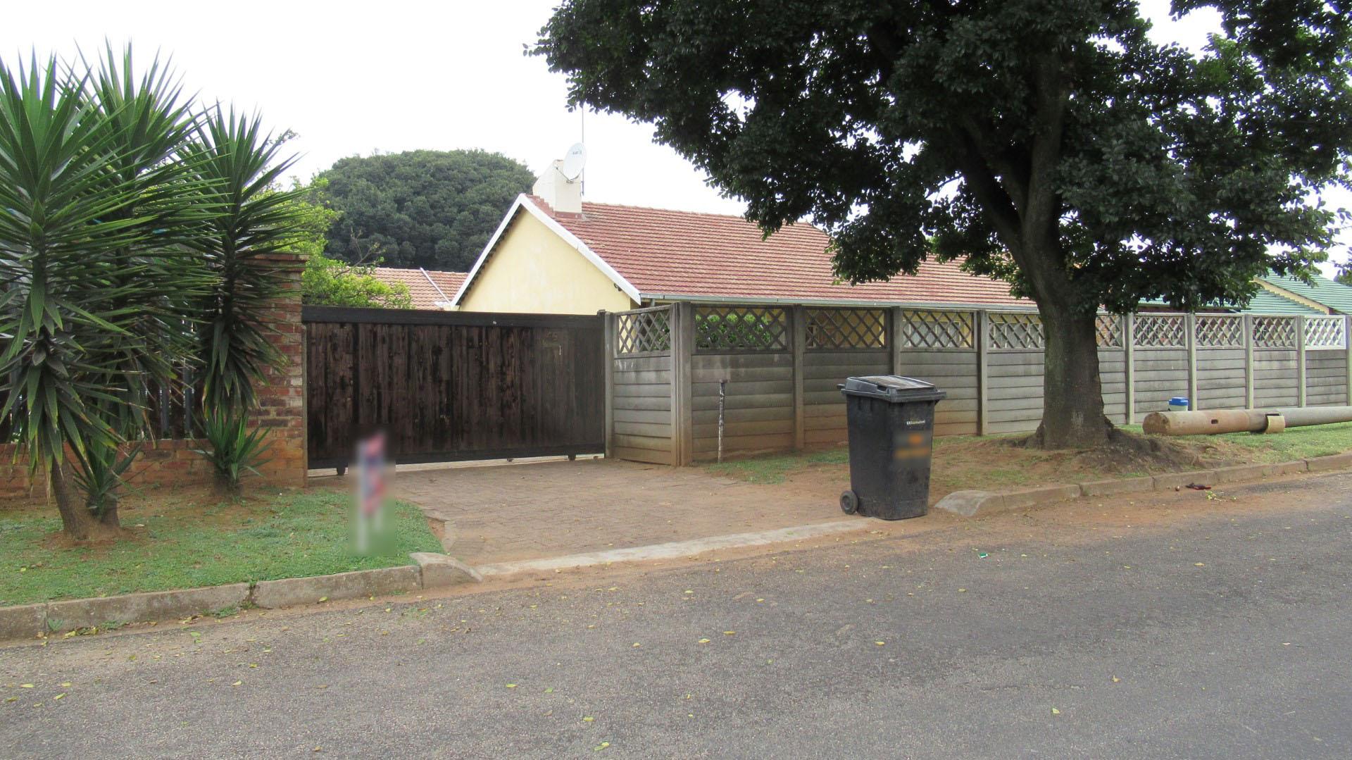 Front View of property in Impala Park