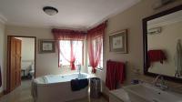 Main Bathroom - 18 square meters of property in The Wilds Estate