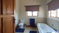 Bathroom 1 - 9 square meters of property in The Wilds Estate