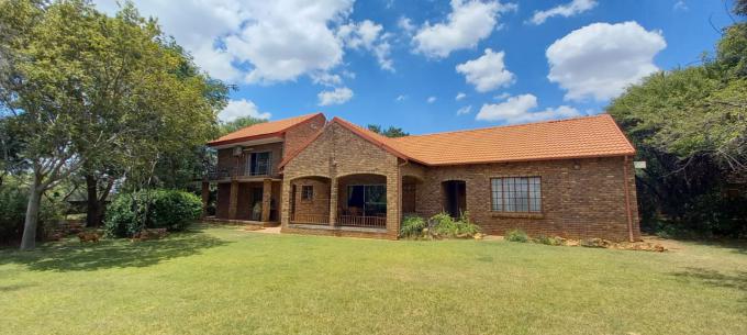 Farm for Sale For Sale in Kameelfontein - MR560602