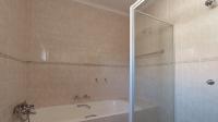 Bathroom 1 - 15 square meters of property in Pretoria Rural