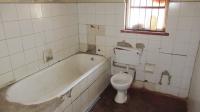 Bathroom 1 - 13 square meters of property in Yeoville
