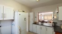 Kitchen - 12 square meters of property in Bulwer (Dbn)