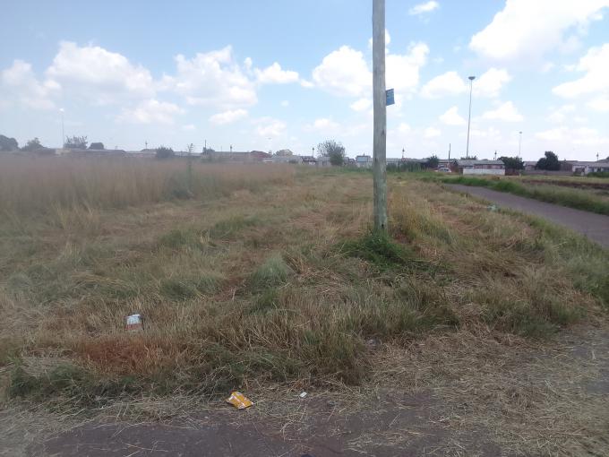 Land for Sale For Sale in Vosloorus Ext 31 - MR562267