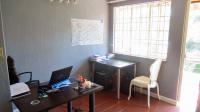 Study - 8 square meters of property in Buccleuch