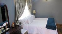 Main Bedroom - 27 square meters of property in Buccleuch