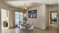 Dining Room - 13 square meters of property in Brackendowns