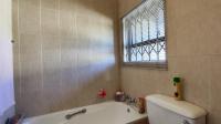 Bathroom 1 - 4 square meters of property in Brackendowns