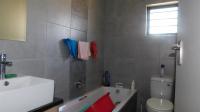 Bathroom 1 - 4 square meters of property in Lotus Gardens