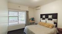 Bed Room 2 - 17 square meters of property in Shelly Beach