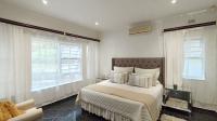 Main Bedroom - 19 square meters of property in Shelly Beach