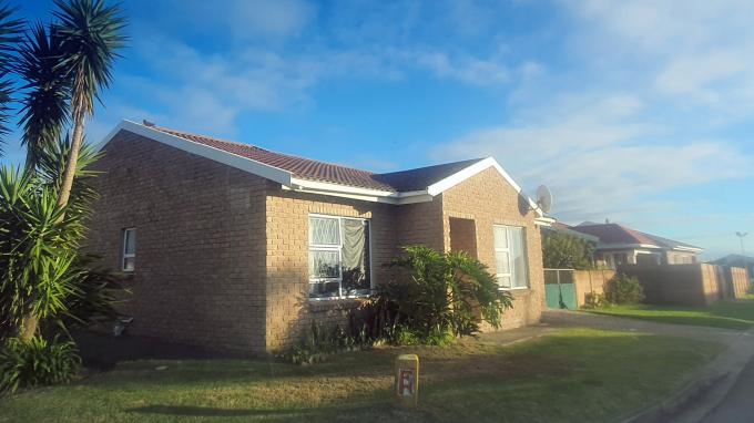 2 Bedroom Freehold Residence for Sale For Sale in Parsons Vlei - Home Sell - MR564578