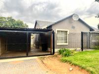 3 Bedroom 2 Bathroom House for Sale for sale in Elandspoort