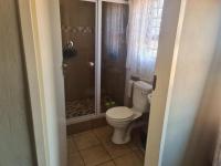 Bathroom 1 of property in Protea Glen