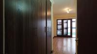 Bed Room 1 - 13 square meters of property in Waverley