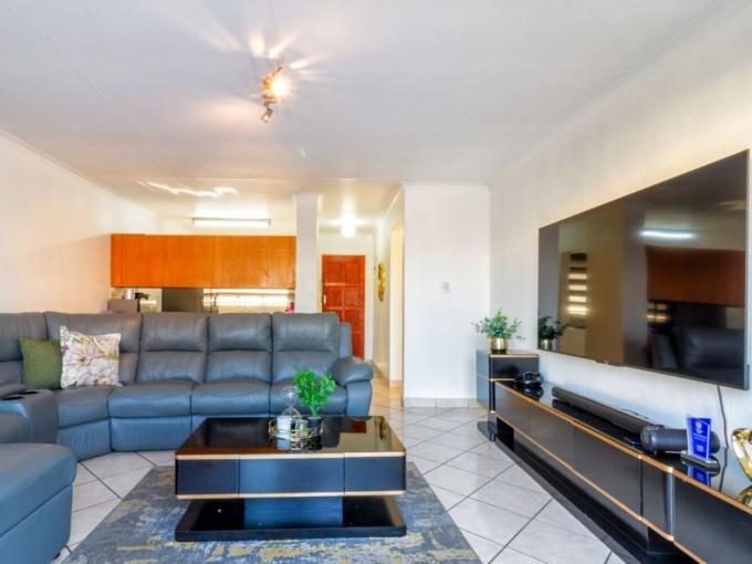 2 Bedroom Apartment for Sale For Sale in Florida MR569231