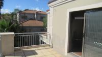 Balcony - 19 square meters of property in Douglasdale