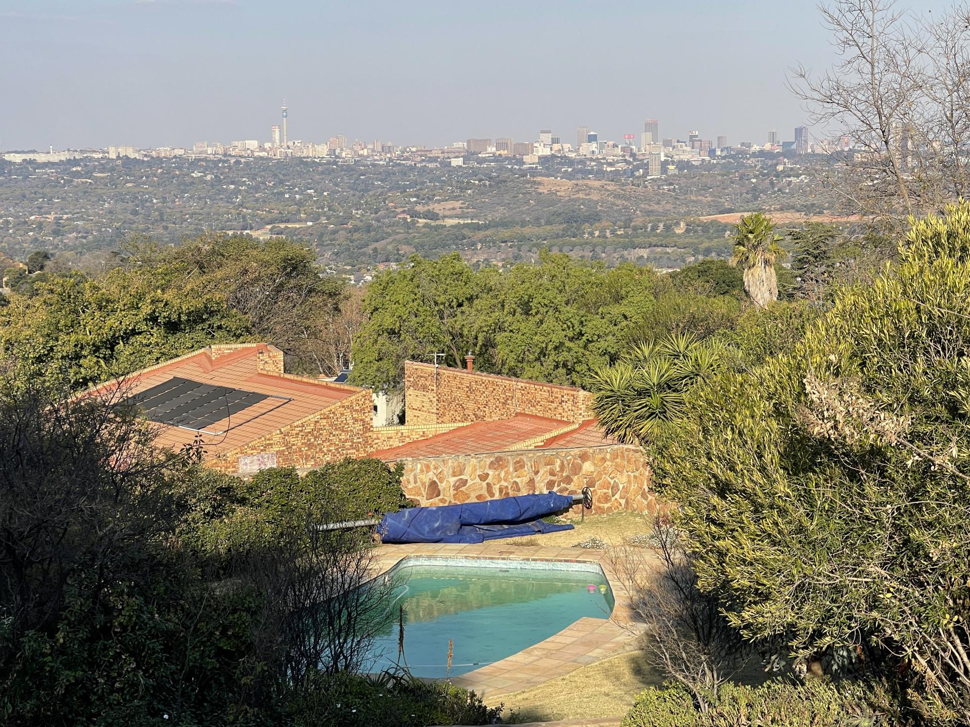 3 Bedroom House for Sale For Sale in Northcliff - MR572795