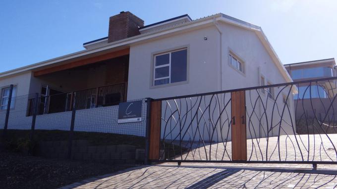 3 Bedroom House for Sale For Sale in Mossel Bay - Private Sale - MR573661