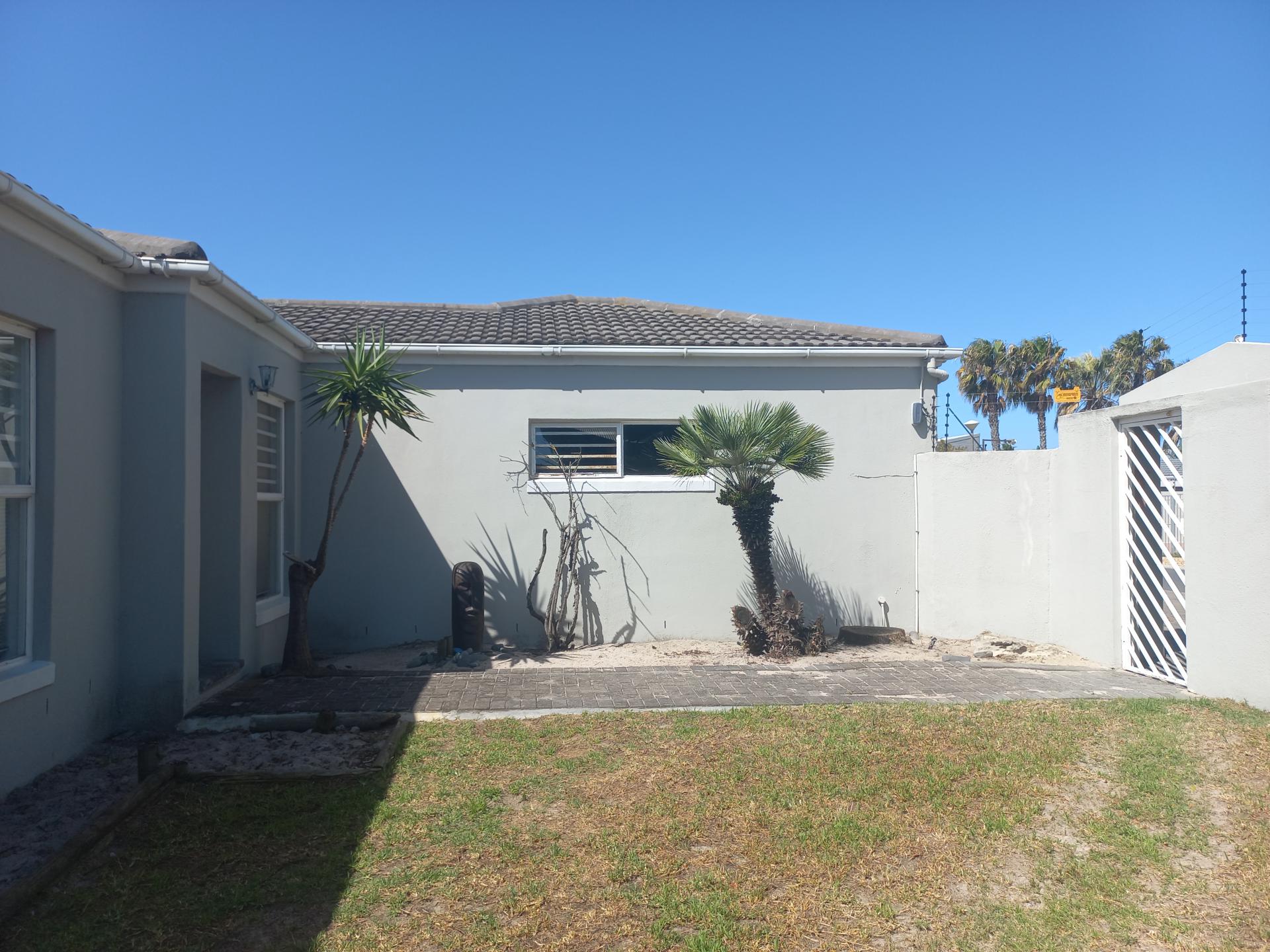  of property in Blouberg Sands