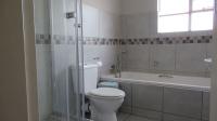 Bathroom 1 - 6 square meters of property in Boksburg