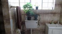 Bathroom 1 - 4 square meters of property in Albertville