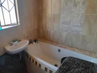 Bathroom 1 of property in Middelburg - MP