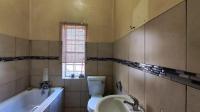 Bathroom 1 - 6 square meters of property in Boksburg South