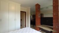 Bed Room 1 - 13 square meters of property in Jackal Creek Golf Estate