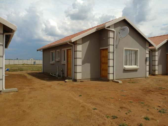 2 Bedroom House for Sale For Sale in Germiston - MR576546