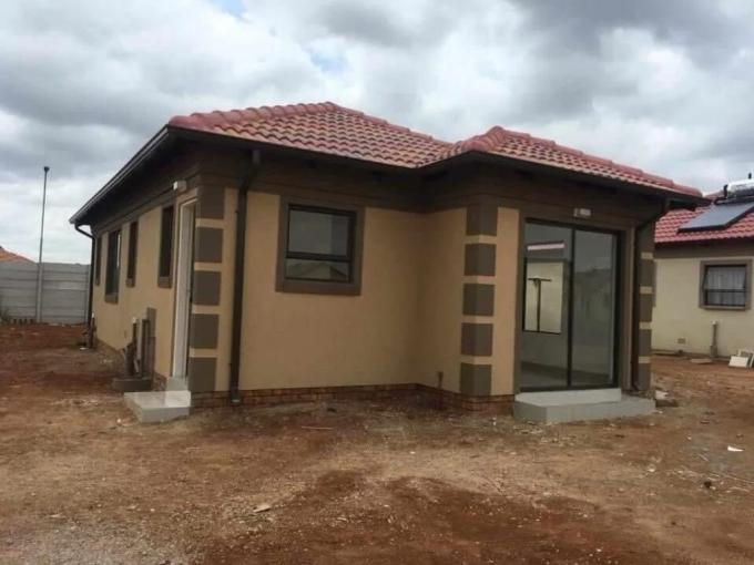 2 Bedroom House for Sale For Sale in Boksburg - MR576568