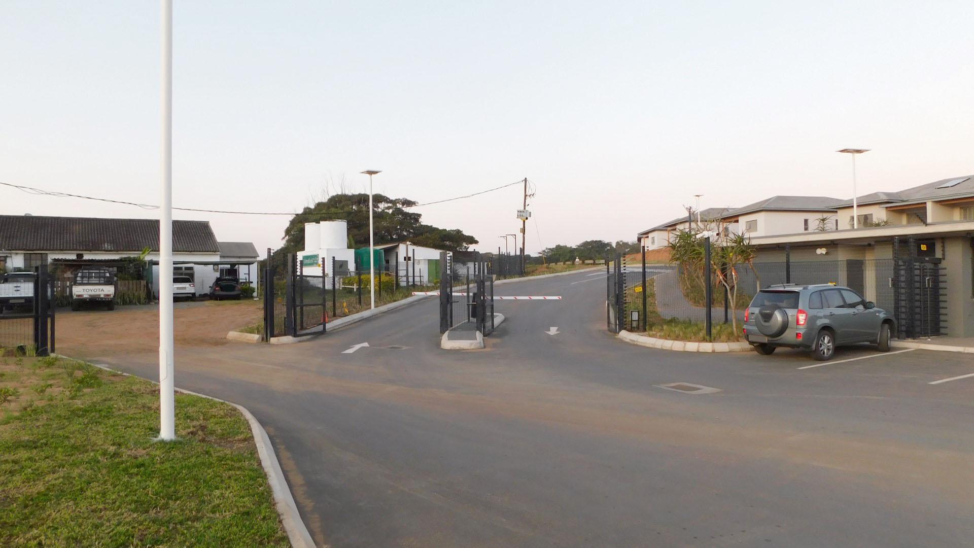 Front View of property in Umdloti 