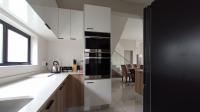 Kitchen - 11 square meters of property in Lone Hill