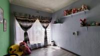 Bed Room 2 - 17 square meters of property in Casseldale