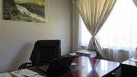 Study - 15 square meters of property in Constantia Kloof