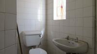 Bathroom 3+ - 9 square meters of property in Constantia Kloof