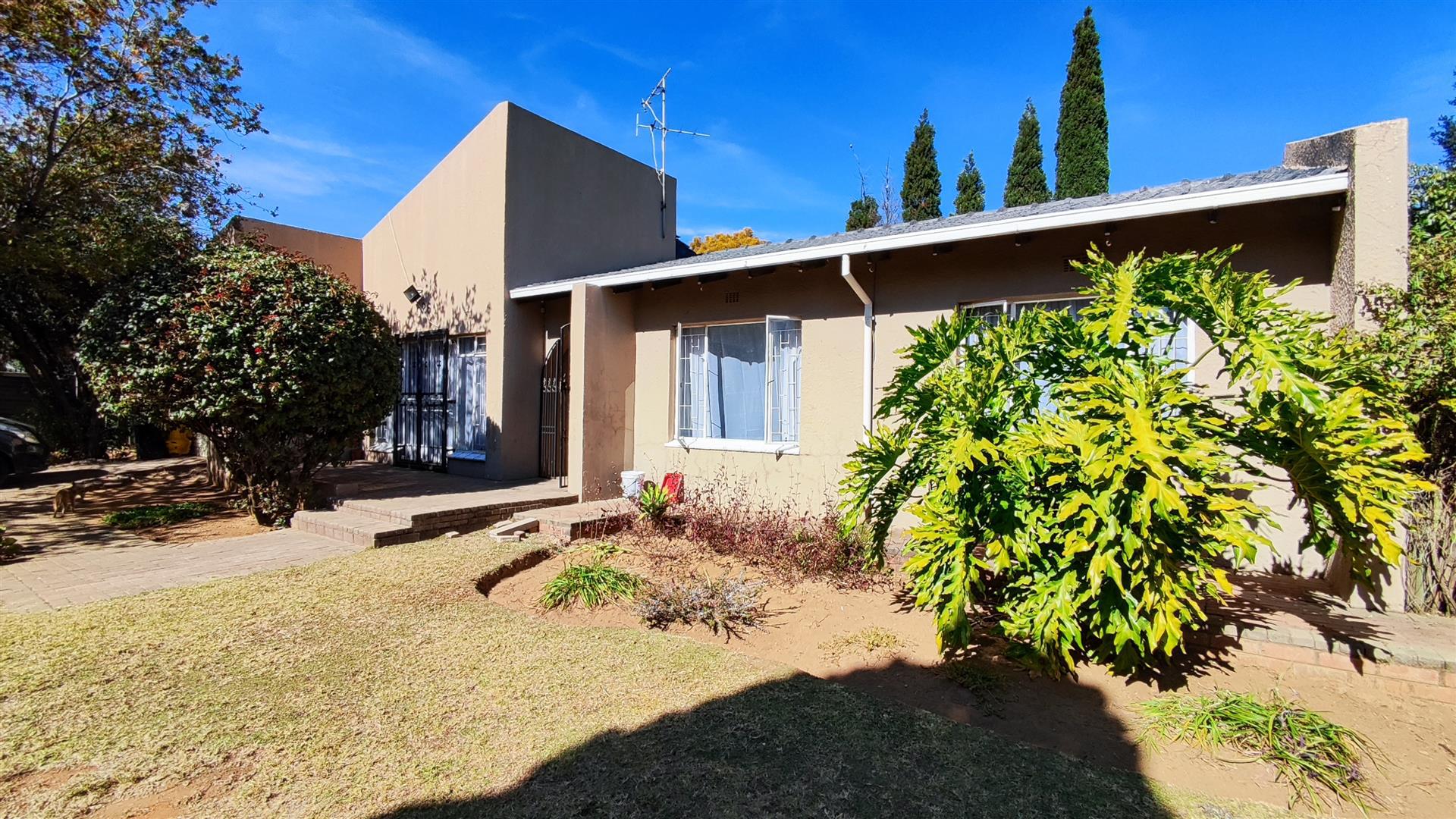 Front View of property in Birchleigh North