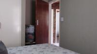 Bed Room 1 - 10 square meters of property in Glenvista