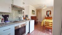 Kitchen - 8 square meters of property in Faerie Glen