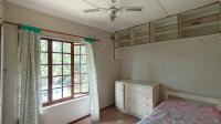 Bed Room 2 - 12 square meters of property in Illovo Glen 