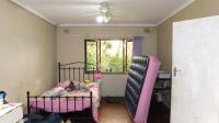 Bed Room 2 - 23 square meters of property in Padfield Park