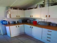 Kitchen of property in Parkridge