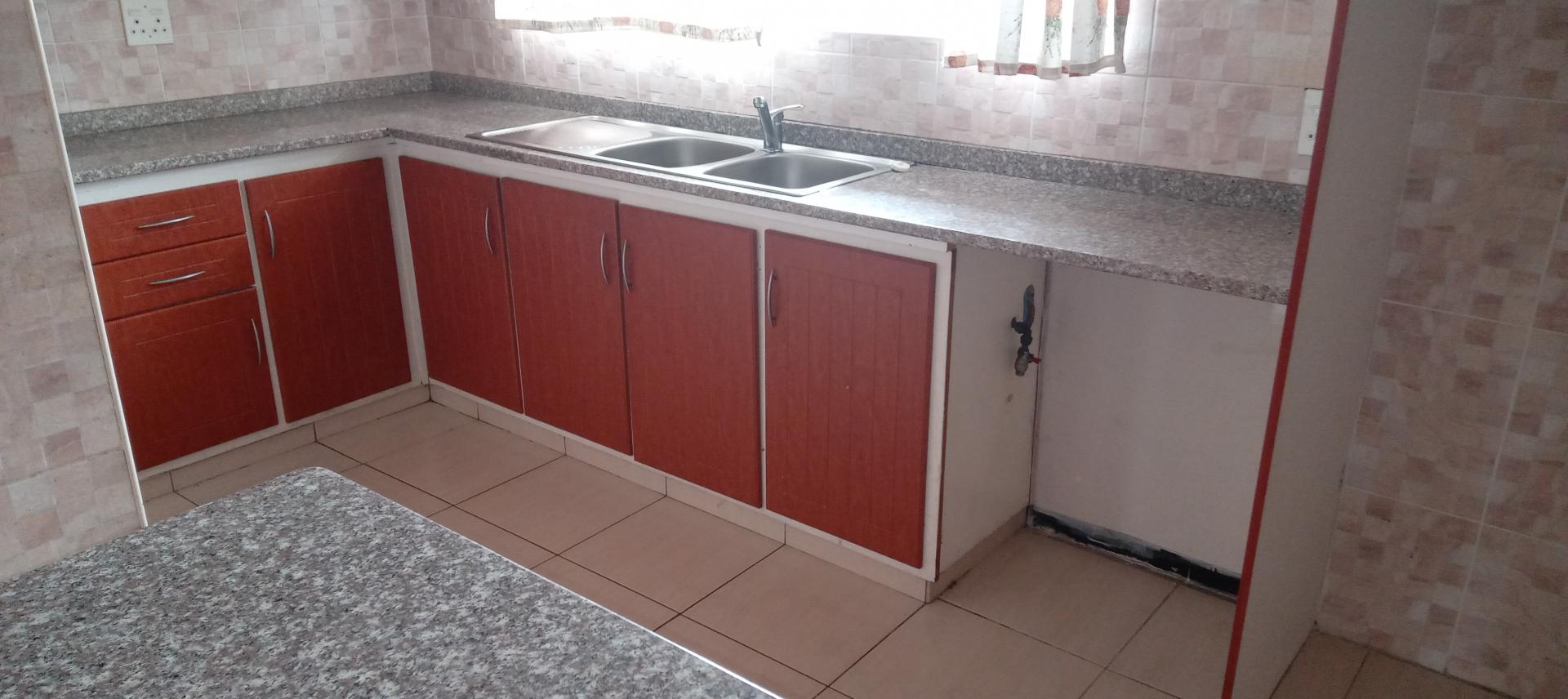 Kitchen - 9 square meters of property in Pelham