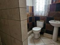 Bathroom 1 of property in Rustenburg Oos-Einde