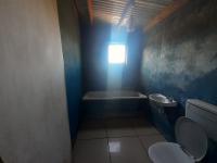 Bathroom 1 of property in Bethelsdorp