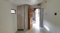 Scullery - 11 square meters of property in Bluff