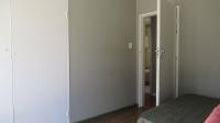 Bed Room 1 - 15 square meters of property in Glenanda