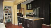 Kitchen - 25 square meters of property in Glenanda