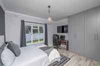  of property in Aurora (Durbanville)