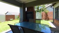 Patio - 13 square meters of property in Amberfield